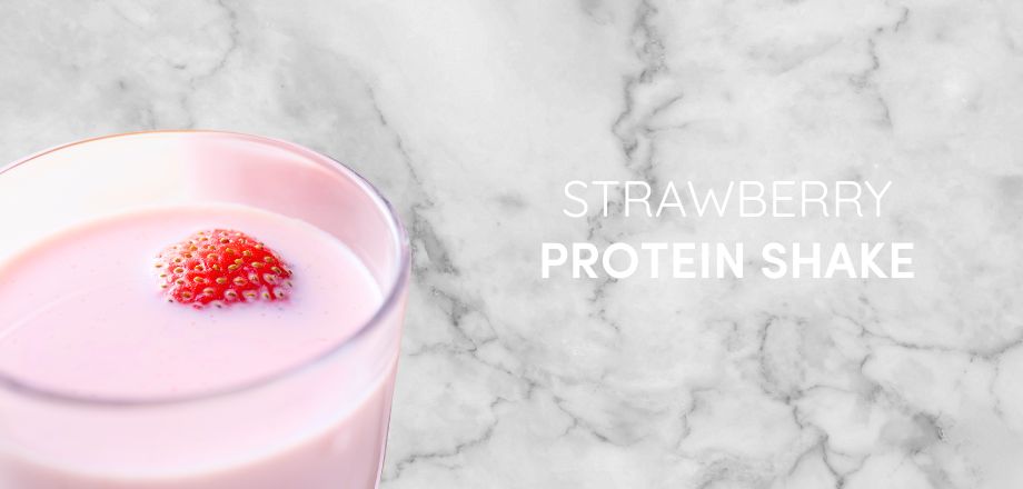 Strawberry Protein Smoothie – Fruchtiger Genuss mit Eiweiß-Power