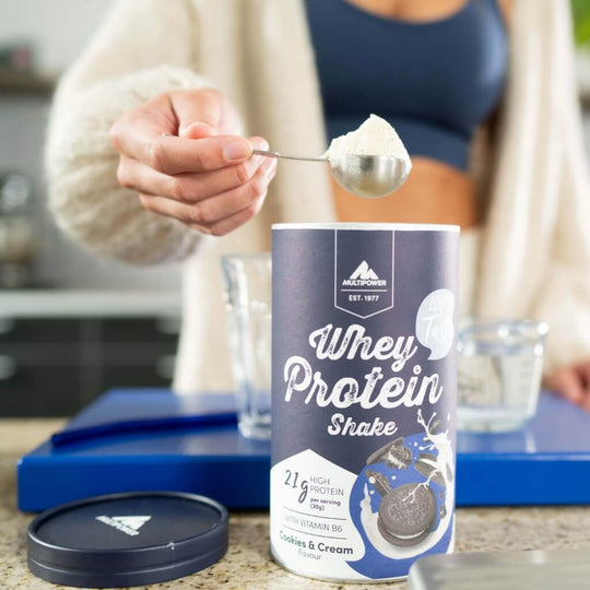 28 Portionen (á 30g) Whey Cookies & Cream Proteinpulver | 840g