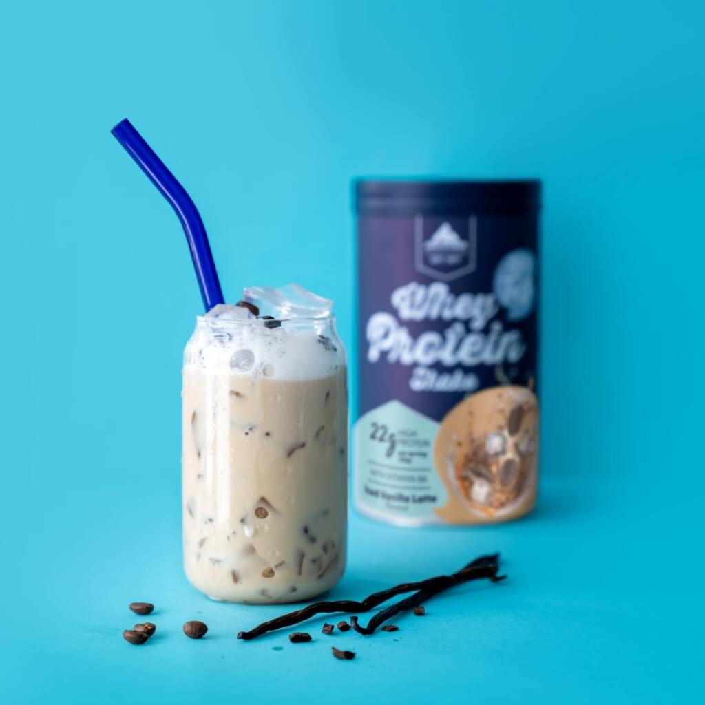28 Portionen (á 30g) Whey Iced Vanilla Latte Proteinpulver | 840g