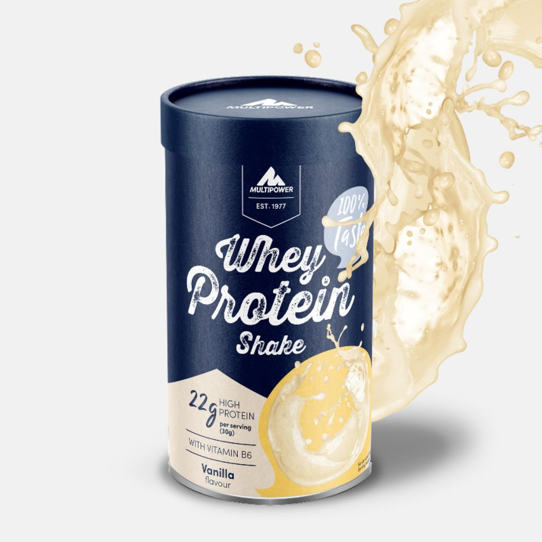 Multipower Whey Protein Shake in der Geschmacksrichtung Vanille – 420g Dose mit gelb-blauem Etikett, stehend auf hellem Untergrund.